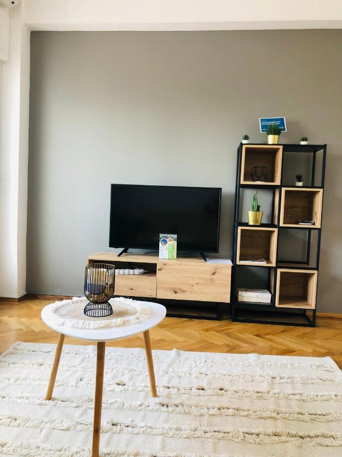 Lovely Studio Бухарест Екстер'єр фото